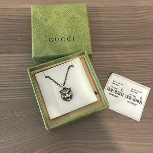 Gucci tiger pendant necklace